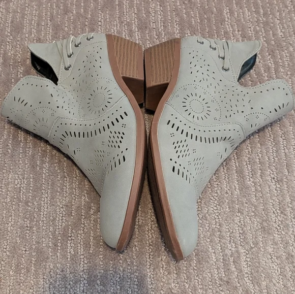 Unbranded Gray Ankle Boots - Picture 6 of 8